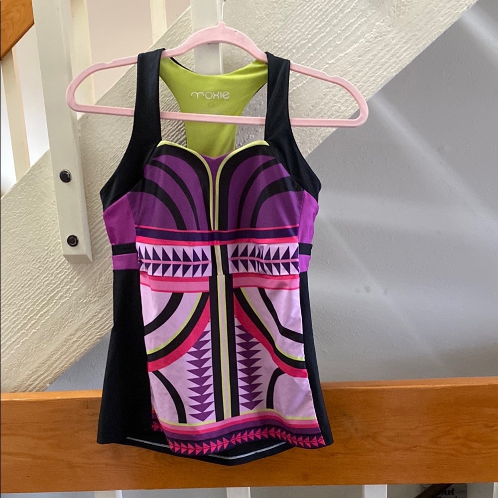 Moxie Women's Green and Purple Cycling Tank Top